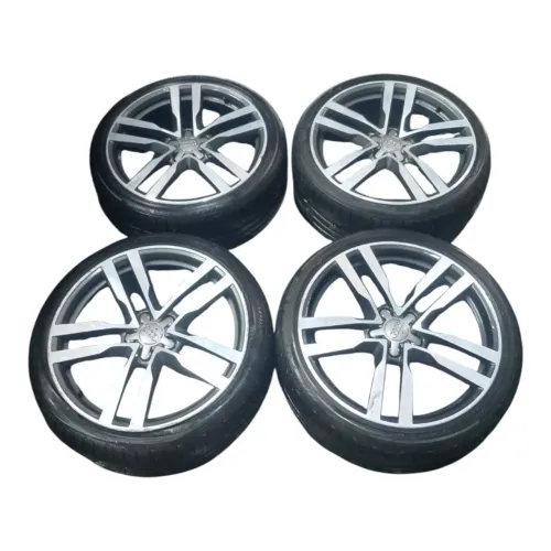 Jogo Rodas Audi Tt 2015 2016 2017 245/35 R19 Com Detalhes 