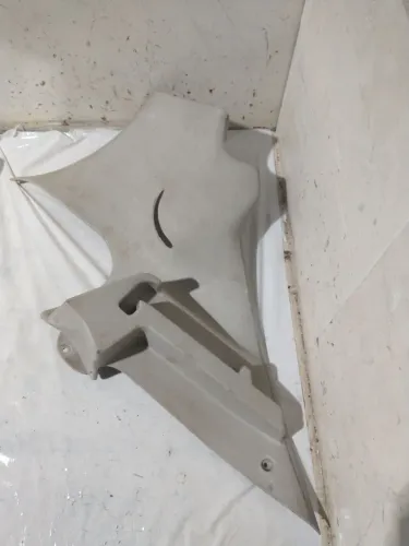 Suporte bagagito direito peugeot 206 2005