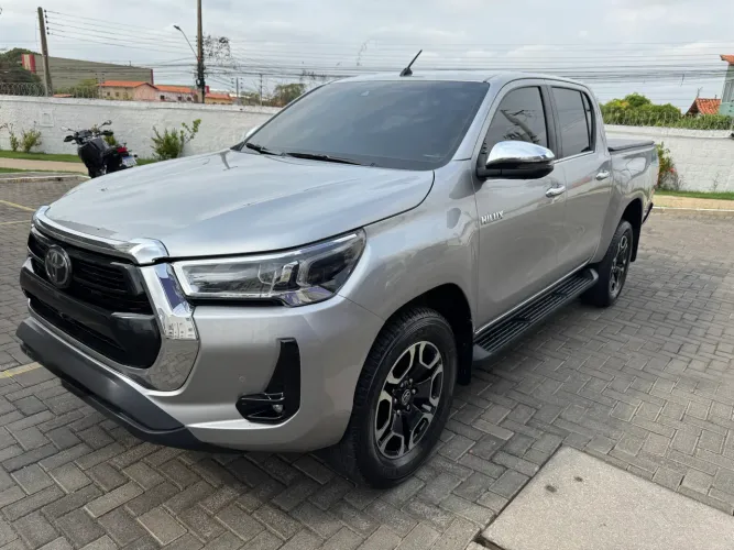 Toyota Hilux CD SRX 4X4 2.8 TDI 16V Diesel Aut. 2023