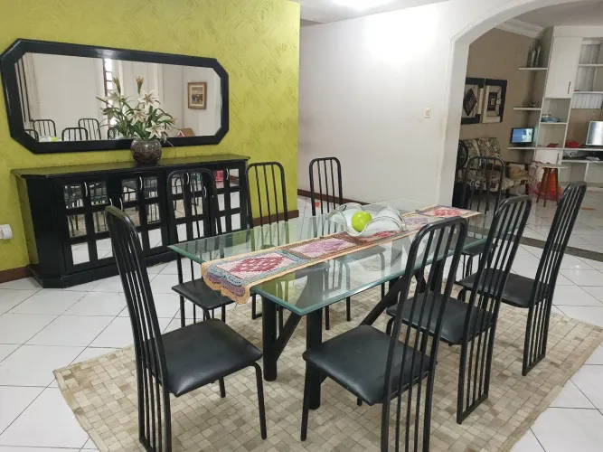 Vendo Conjunto sala de jantar 