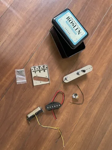Kit Telecaster Squier Classic Vibe - captadores, ponte e elétrica originais