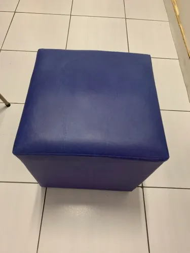 Puf semi novo