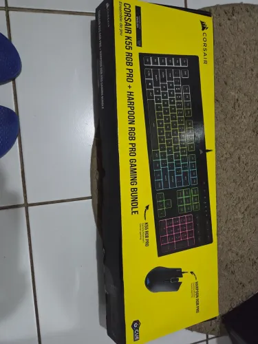 Teclado gamer corsair k55