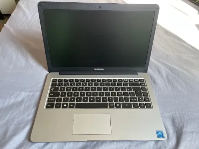 Notebook Positivo Ntb Pos Master N1140, Não Liga, No Estado Para Reparo Ou Peças!