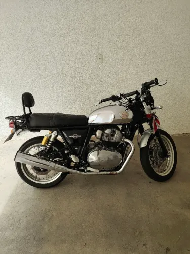 Royal Enfield Interceptor 650 MARK I Customizada 2021 cromada<br>
