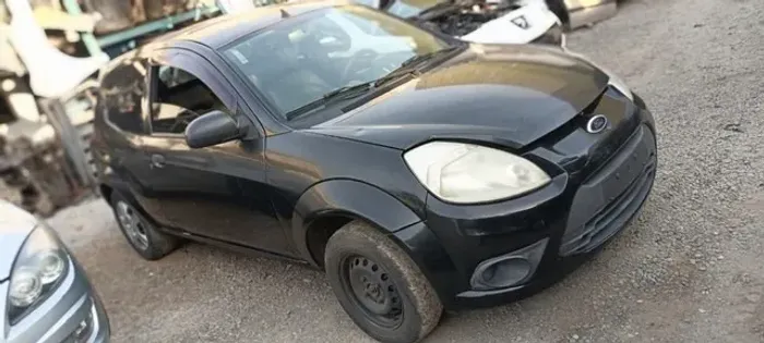Sucata Ford Ka 2010 2011 1.0 2 portas Para venda retirada de peças