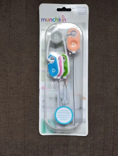 Kit de Escovas para Mamadeiras e Copinhos Munchkin