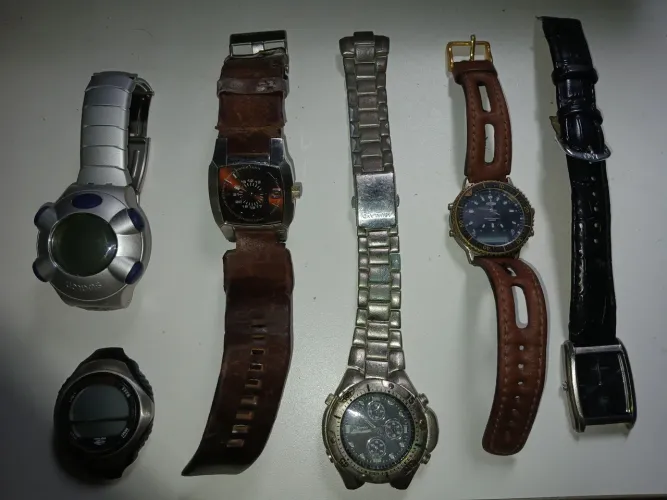 Relógios Originais para Restauração