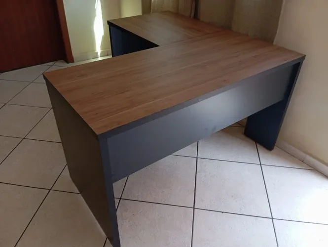 MESA EM L ****LEIA A DESCRIÇÃO****