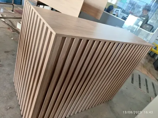 Balcão Ripado em MDF - Somos fabricantes - Faça sua cotação 