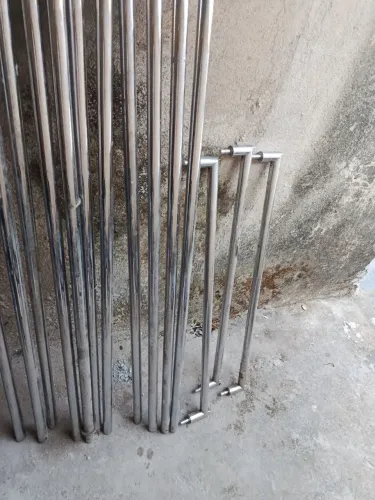 Cabides de aço inox para comércio