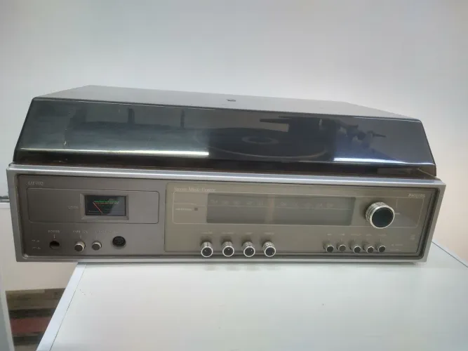 Vitrola Philips Ah902