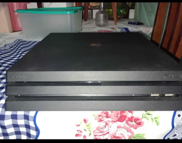 PS4 PRO