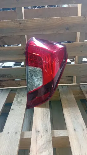 LANTERNA HONDA FIT TRASEIRA DIREITA 15/22 COM DETALHE 