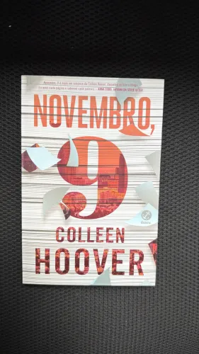 Novembro, 9 - Colleen Hoover