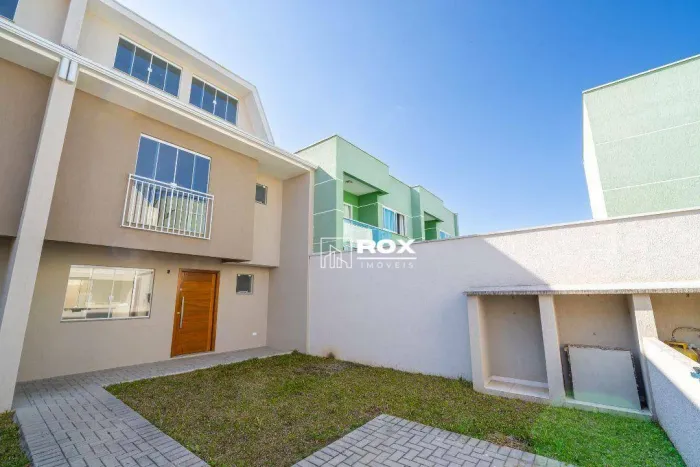 Sobrado Triplex com 3 quartos à venda, 137 m² por R$ 775.000 - Santa Felicidade, Curitiba/