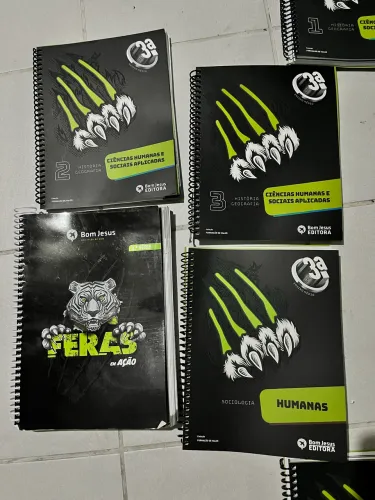 Material didático do Colégio Bom Jesus