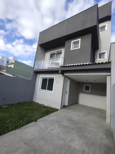 Sobrado Fazendinha/3qts/suíte/4gar/terraço/120m². Use FGTS/carta/carro/AP/financia 680.000