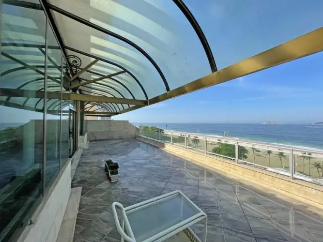 Cobertura linear 360 m oportunidade única Vieira Souto Ipanema
