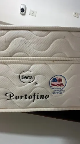 Colchão King Size com Pillow top - Americano (Fibras de Aloevera)