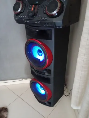 XBOOM 2350W RMS