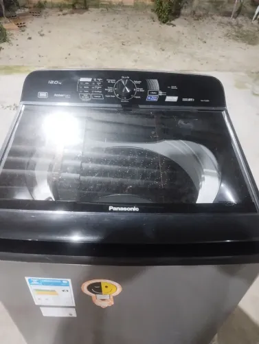 Máquina de lavar Panasonic 12 kilos seme nova