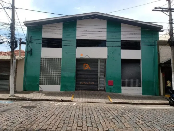 Edifício Comercial para Aluguel no Bairro Santana com 830 m² de Área Útil
