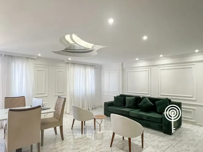 Apartamento à venda no Alto de Ponta Negra, no condomínio Corais de Ponta Negra, com 98m²