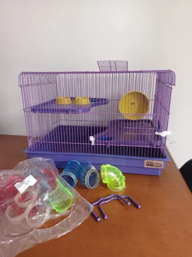 Gaiola para hamster e acessórios 