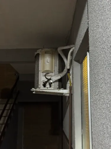 Ar condicionado 12.000Btu Sprinter Midea