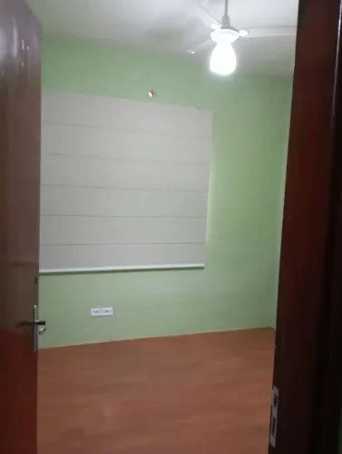 Aluga-se sala comercial ou de escritório