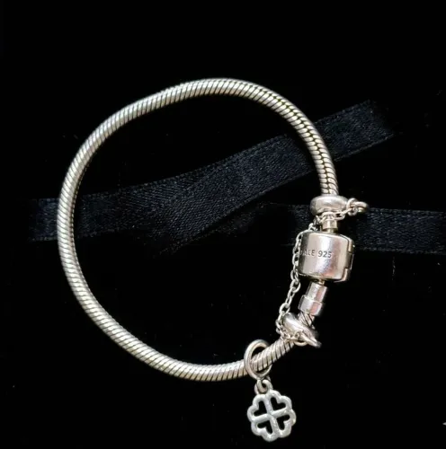 PULSEIRA PANDORA