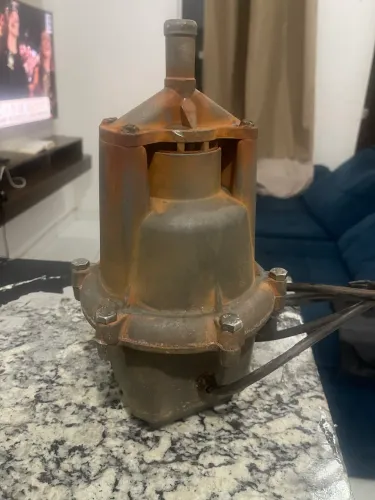Bomba Anauger usada 