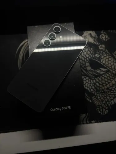 Sansung Galaxy S24 FE 128GB Impecável