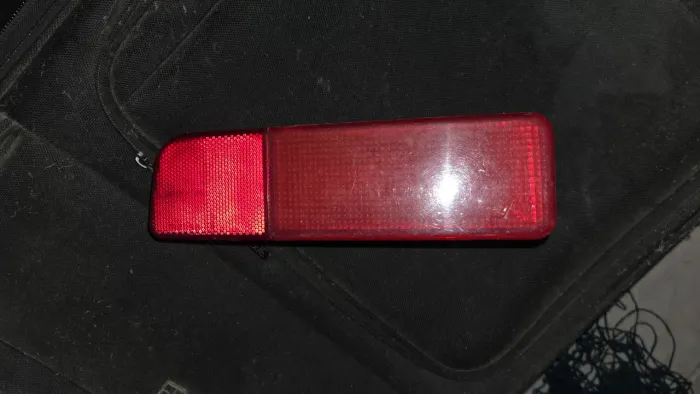 Farol neblina Airtrek mitsubish