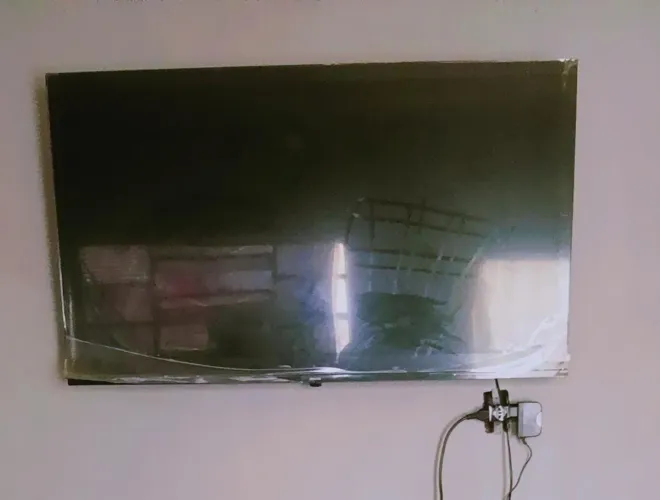 Vende-se TV smart Philips 4k ... 50 polegadas