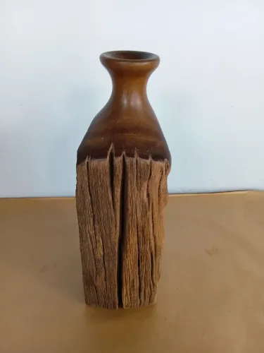 Garrafa de madeira Itauba