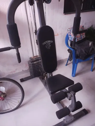 Máquina de musculação