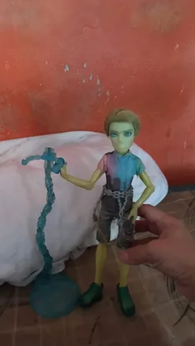 Boneco monster high hauten