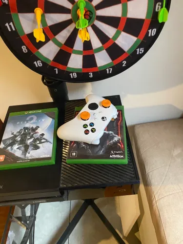 ? Xbox One à venda - Completo e pronto para jogar!
