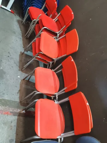 Cadeira escolar 