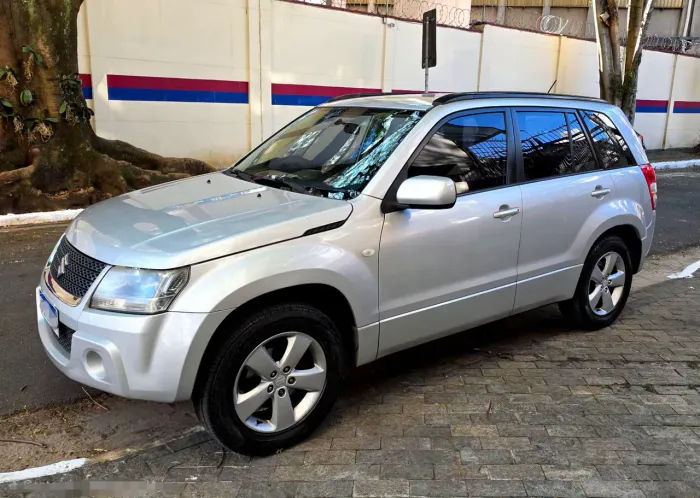 Suzuki Grand Vitara 2.0 16V 4x2/4x4 5P Aut. 2012