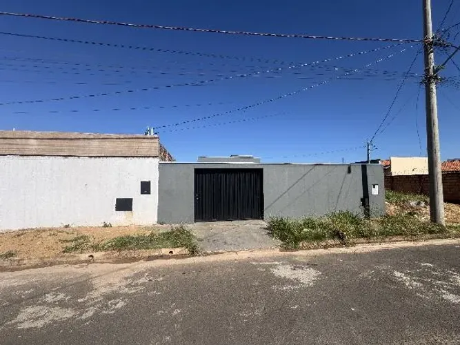 Imóvel em ótima região Casa no Jardim Maracana, Uberaba - MG, Nº 318, 2 quartos, 331,99m²