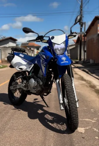 Lander 2019 impecável
