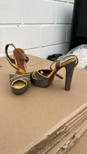 Sandália Glitter Schutz 35