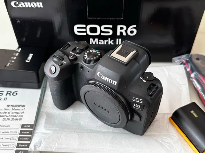Canon R6 Mark II