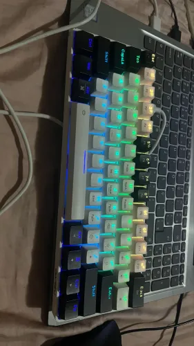 Teclado Dareu