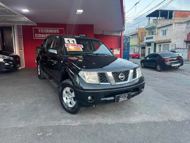 Nissan Frontier XE CD 4X2 2.5 TB Diesel 2011