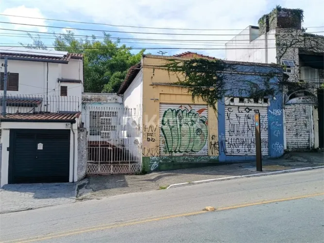 TERRENO NA SANTA TEREZINHA