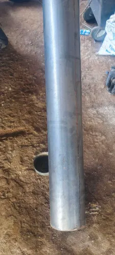 Vendo 5 metros de tubo de 6pol 2.60expessura